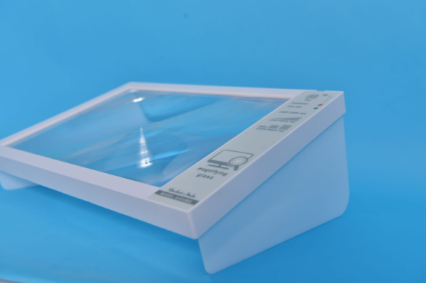⁦מגדלת A4 עם תאורת LED נטענת – עיניים טובות⁩ – תמונה ⁦3⁩